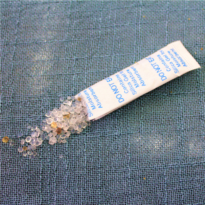 Silica gel desiccant packets